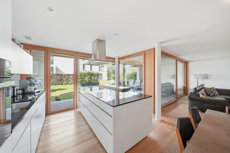 2.5 ZIMMER GARTENWOHNUNG AUF 85 M² - TOPMODERNE ARCHITEKTUR (3)