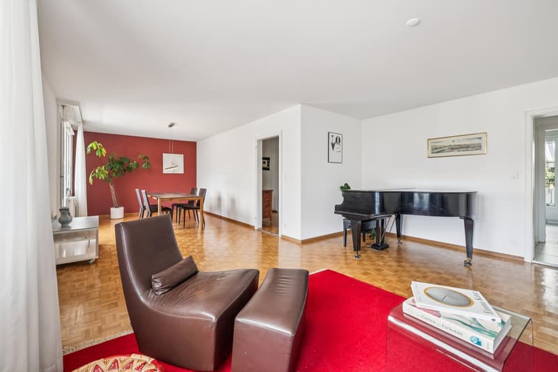 WOHNEN ÜBER DEN DÄCHERN - ATTIKAWOHNUNG MIT 118 M² TERRASSE (2)