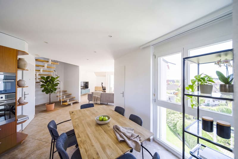 WOHNEN AUF ZWEI EBENEN - DACHMAISONETTE IN BASSERSDORF (2)