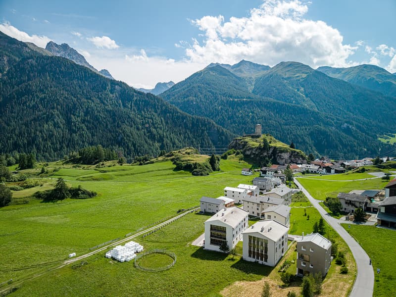 EXKLUSIVE PARZELLEN INMITTEN DER ENGADINER BERGWELT (7)