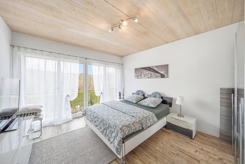 HAUSGEFÜHL PUR - 3.5 ZIMMER WOHNUNG MIT GROSSEM GARTEN (3)
