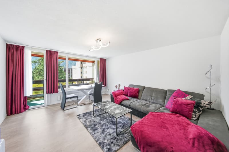 ALPINES AMBIENTE MIT WEITBLICK - 2.5 ZIMMER FERIENWOHNUNG IN ENGELBERG (2)