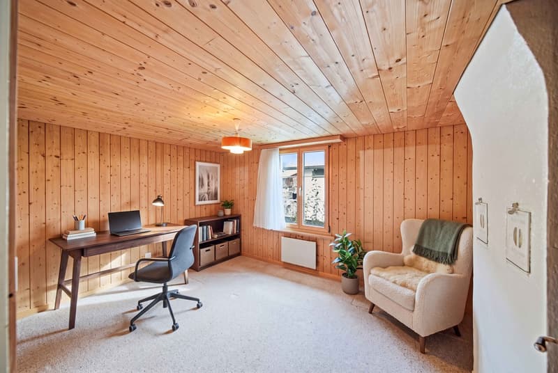 FREISTEHENDES 4 ZIMMER EINFAMILIENHAUS IN DER GLARNER BERGWELT (4)