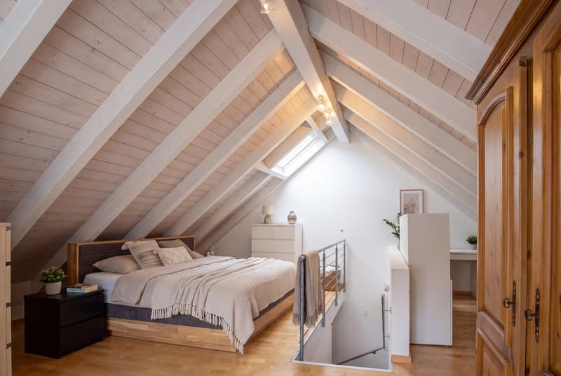 GEPFLEGTES 4.5 ZIMMER REIHENECKHAUS NEBEN DER AARE IN DÖTTINGEN (5)