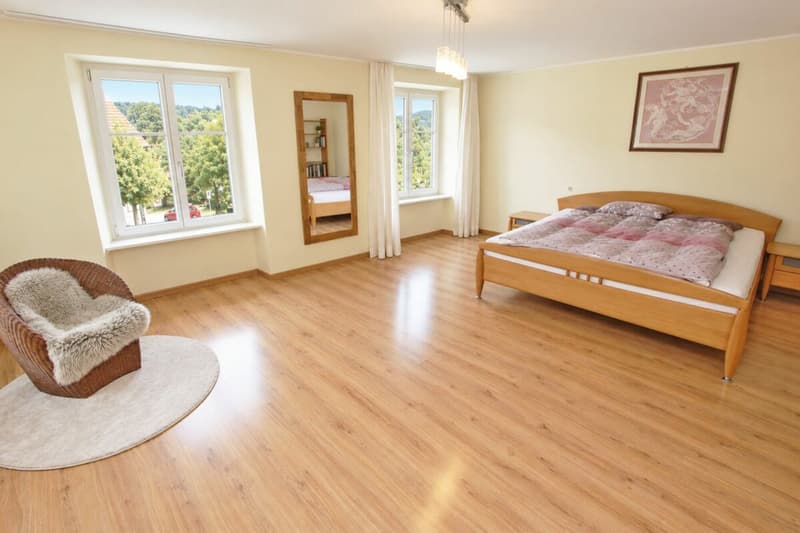 Attraktives Eck-Einfamilienhaus (4)