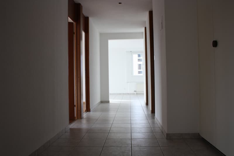 Ideal family apartment for rent (2)