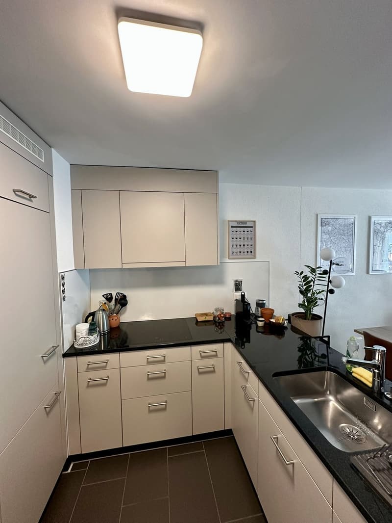 3-Zimmer Wohnung im K4 zur Untermiete // 3-Room Apartment in K4 Available for Sublet (3)