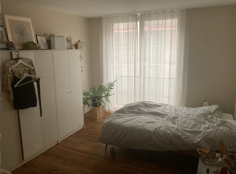 Large, bright, beautiful 2 1/2 room apartment (4)
