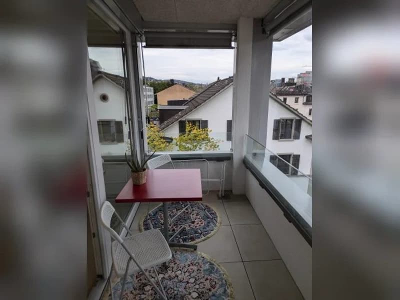 Modern 2.5-room apartment in a new building on Burgstrasse, Zurich (3)