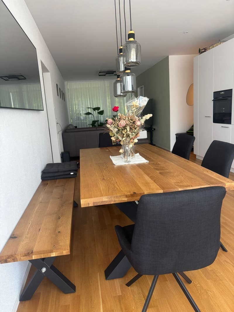 Appartement moderne 4.5 pièces avec grande loggia (5)