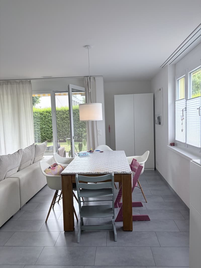 wunderschöne und zentrale Wohnung (8)