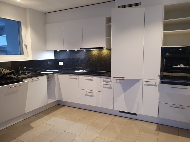 Modern and bright 3.5-room apartment in Rüti ZH (5)