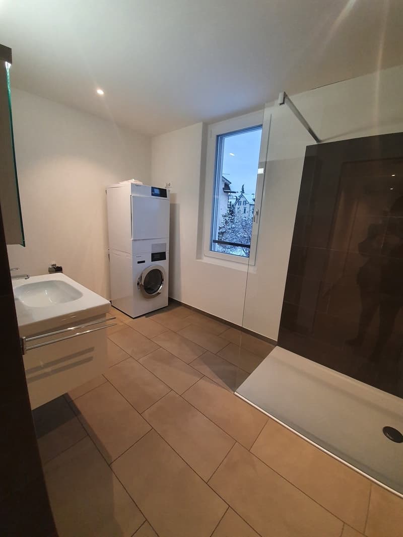 Modern and bright 3.5-room apartment in Rüti ZH (3)