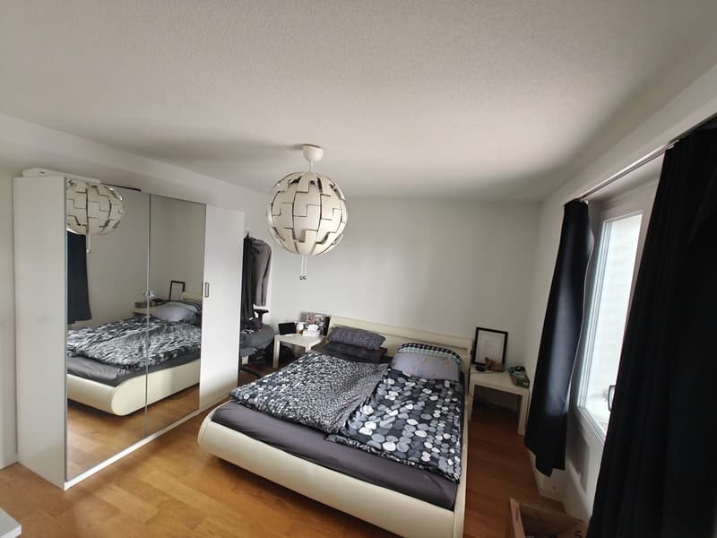 Spacious, bright 2.5-room apartment (70m²) with open living concept & balcony (4)