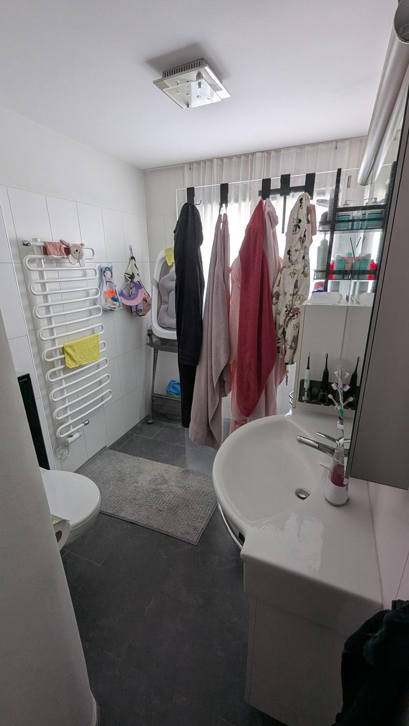 Helle 4.5-Zimmer-Wohnung in Wiesendangen  ruhig, familienfreundlich und barrierefrei (8)