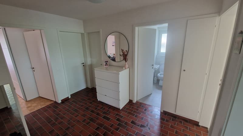 Bright 3.5-room apartment with winter garden (5)