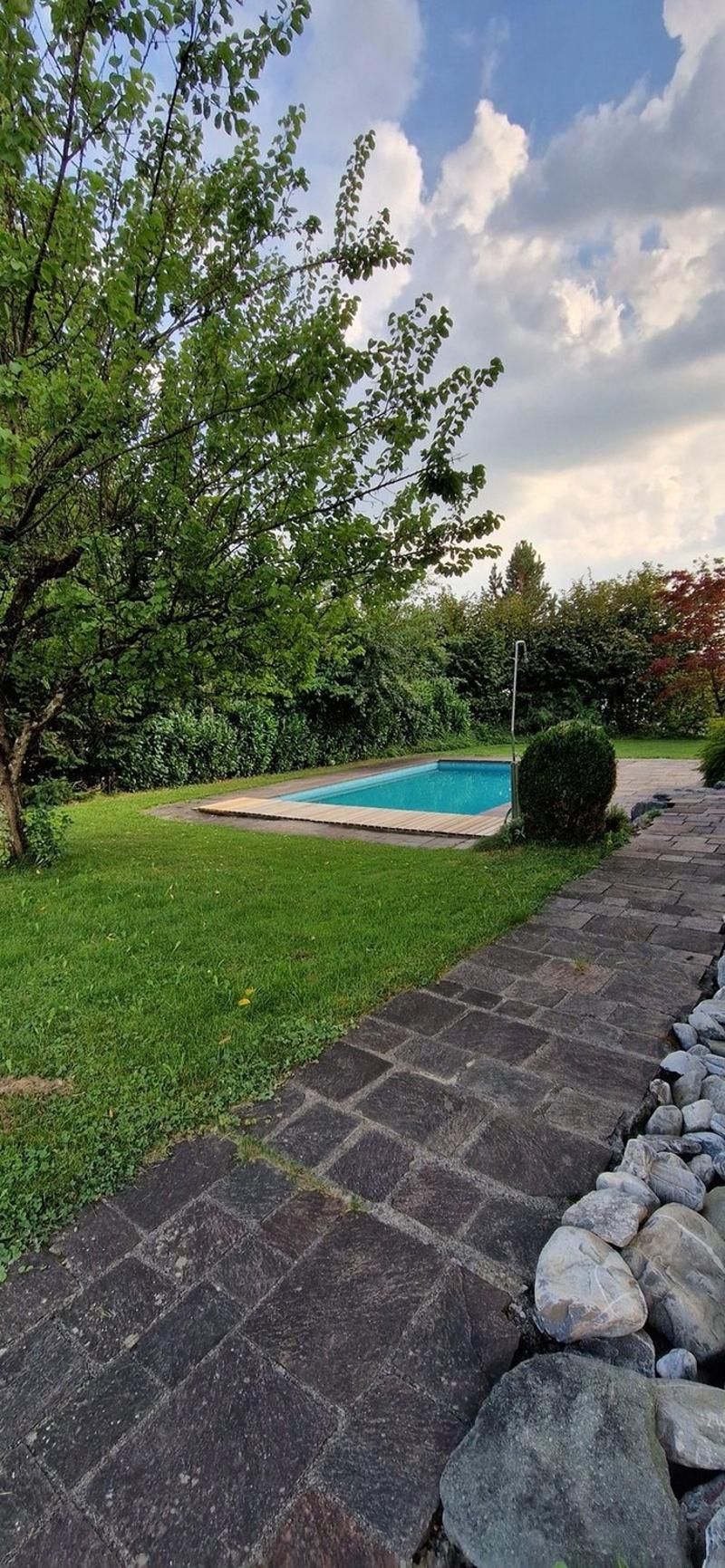 Appartement 4.5 pièces avec espace de jardin et piscine (11)