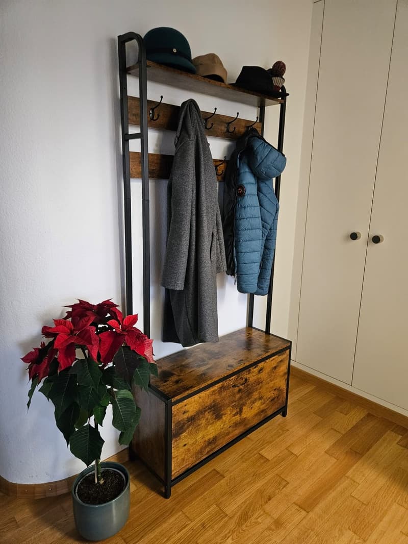 Charming 2.5-Room Apartment with Balcony in Dübendorf. CHF 1,915/month | Available immediately (9)