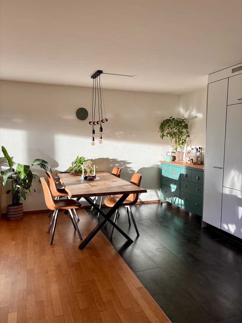 Appartement meublé de 2,5 pièces à louer sur arrangement (avec possibilité de reprise) (2)