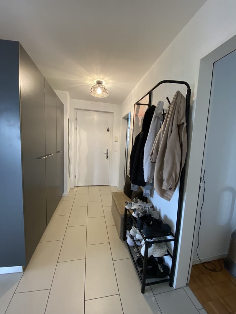 Locataire recherché pour un appartement de 3,5 pièces au 2e étage à Bülach. (7)