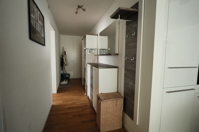 Modern 2.5-room new apartment in Zürich Oerlikon available from August 1st (4)