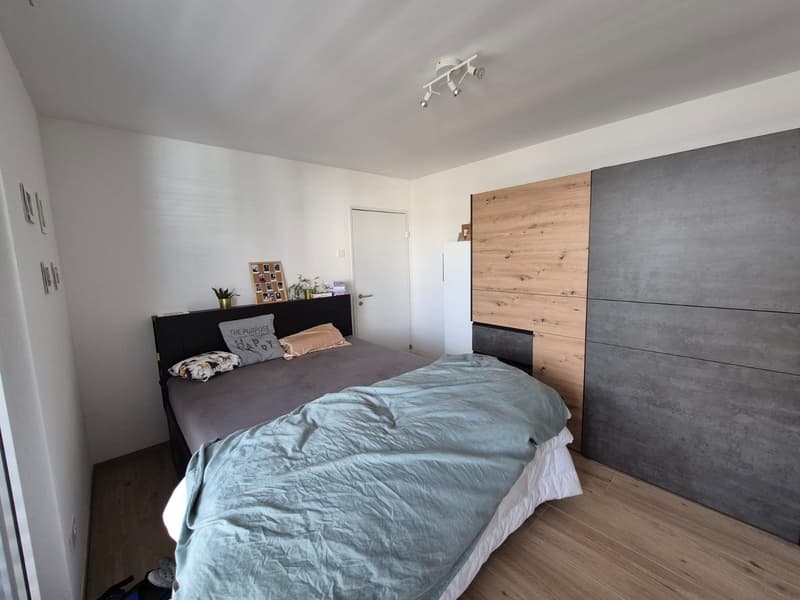 Modern apartment in a quiet location with a view of the Aare (4)