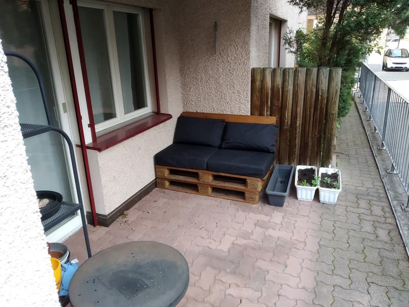 Furnished 2.5 rooms flat for rent with two pations in the heart of Zurich! Möblierte 2.5 Zi Wohnung mit 2 Sitzplätzen in Wiedikon zur befristeten Untervermietung - ab sofort (8)