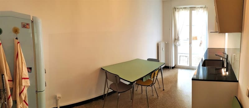 8032 Zürich: 2.5 room apartment to rent per September 1 8032 Zürich:.5 Zi Wohnung per 1. September zu vermieten (4)