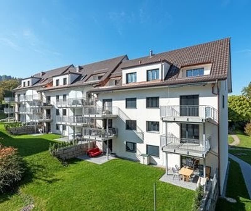 Garden side