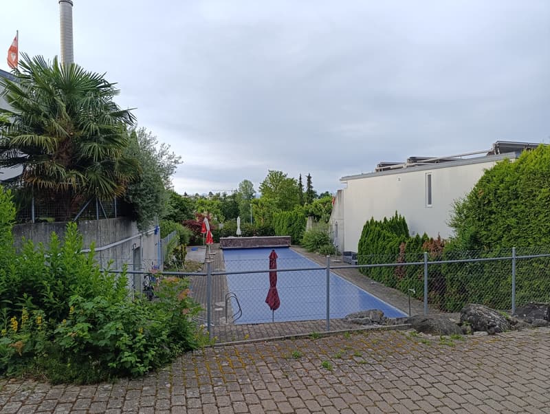 Nachmieter gesucht - Helle 2.5- Zimmer Maisonette-Wohnung mit Alpenblick und zwei Balkonen (10)