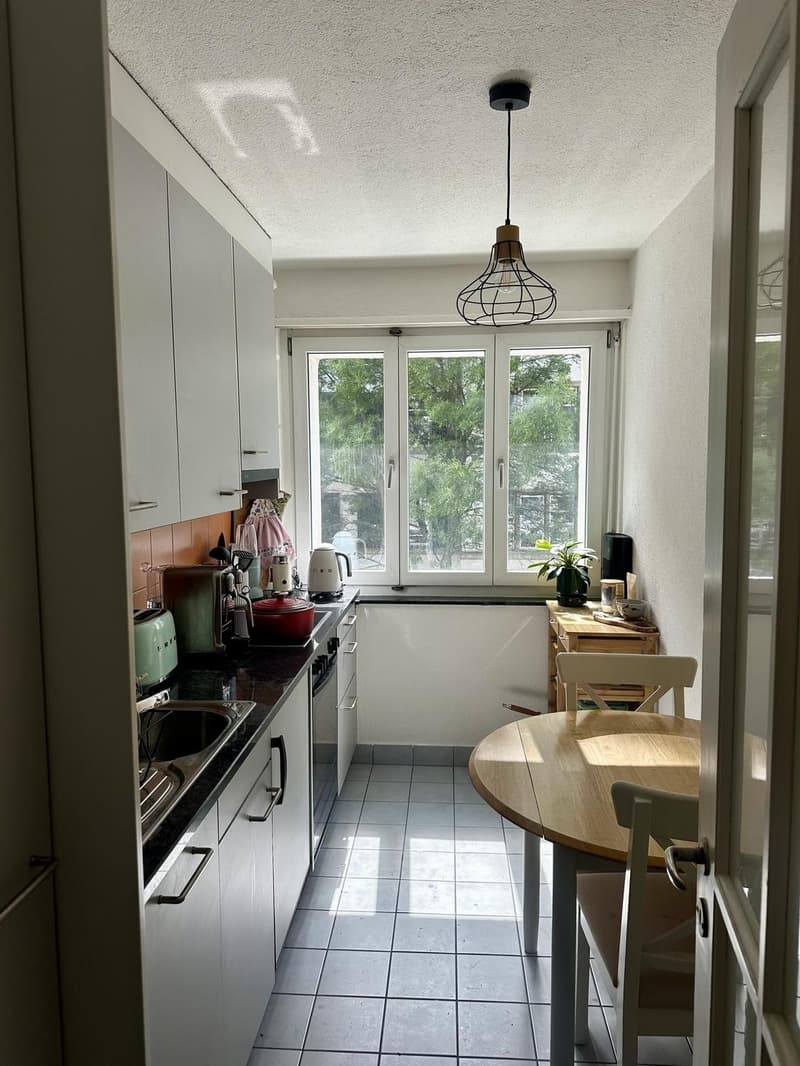 Rent a 1 ½ rooms apartment Seefeld, Zurich (7)