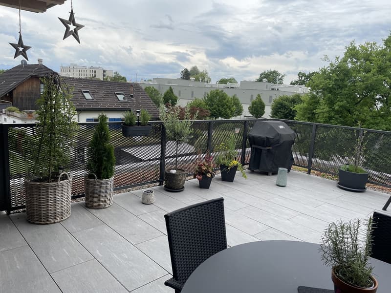 2.5 Zi-Wohnung - Wohnen am Dorfrand von Pfäffikon ZH mit 40m2 Terrasse (5)