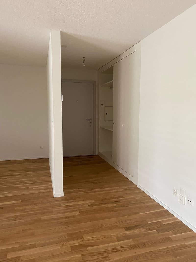 Appartamento moderno 2.5 locali con ampio balcone a Ostermundigen (3)
