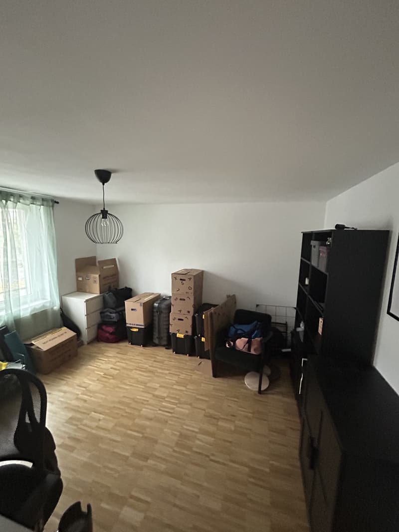Appartement de 3 pièces calme avec balcon et tour de buanderie privée dans un emplacement très demandé (6)