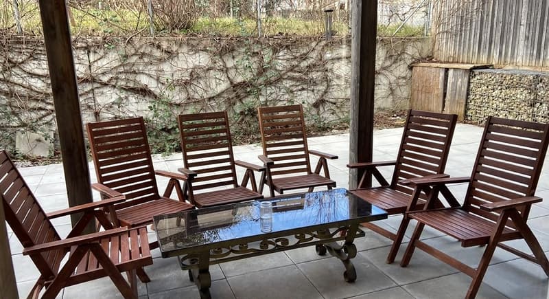 Appartamento luminoso 4.5 locali con terrazza enorme in una posizione naturale tranquilla Rütihof (7)