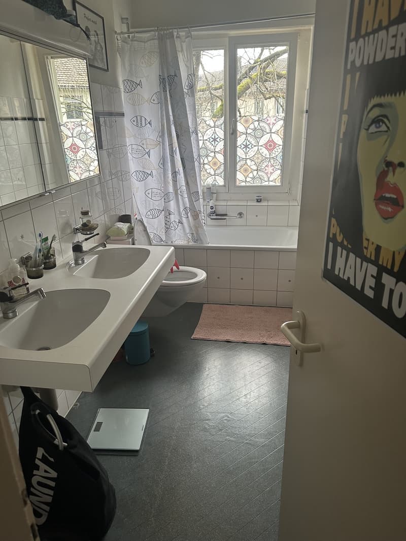 3.5-room apartment with balcony on Rosengartenstrasse in Zurich with shared garden courtyard (5)