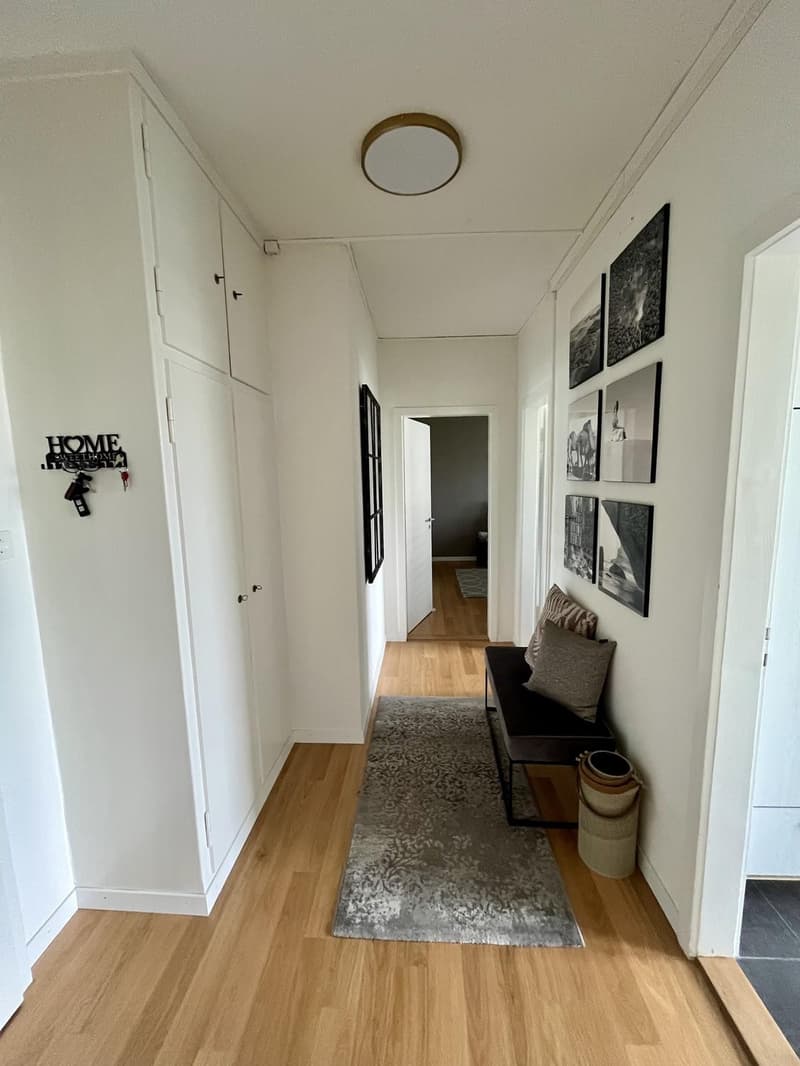 2-Zimmer Wohnung vom 1.8.26-31.8.27 zur Untermiete (1)
