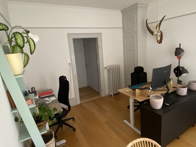 Beautiful and light 3-room apartment in the heart of Bern - available for short term sub-let. (11)