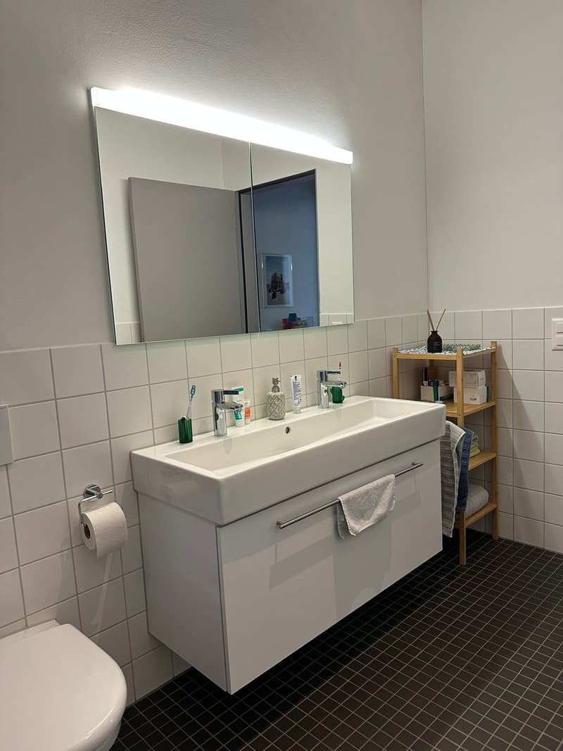Furnished Apartment with Private Garden Patio for Sublet (01 Nov 2026 01 Aug 2027) (8)