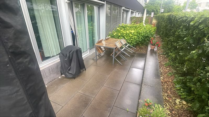 Furnished Apartment with Private Garden Patio for Sublet (01 Nov 2026 01 Aug 2027) (10)