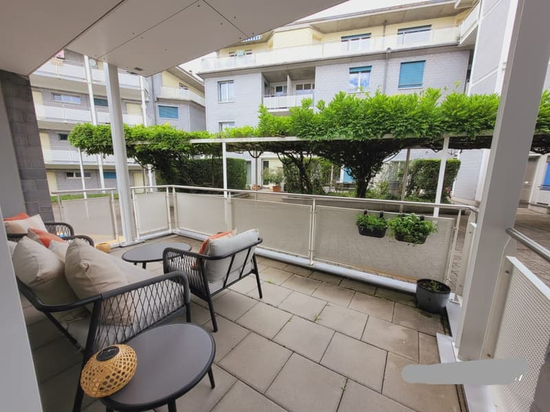 Furnished bright 2 1/5 room apartment (temporary) (5)
