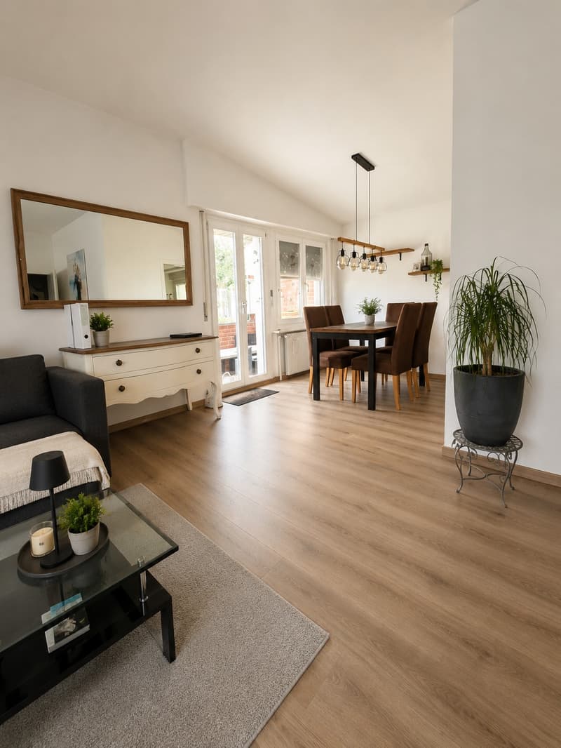 Charming 4.5-room apartment with garden idyll in the green (2)