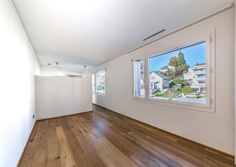 Suche Nachmieter für grosszügige 3.5-Zimmer-Wohnung mit 124 m² und Balkon in Wolfhausen (5)