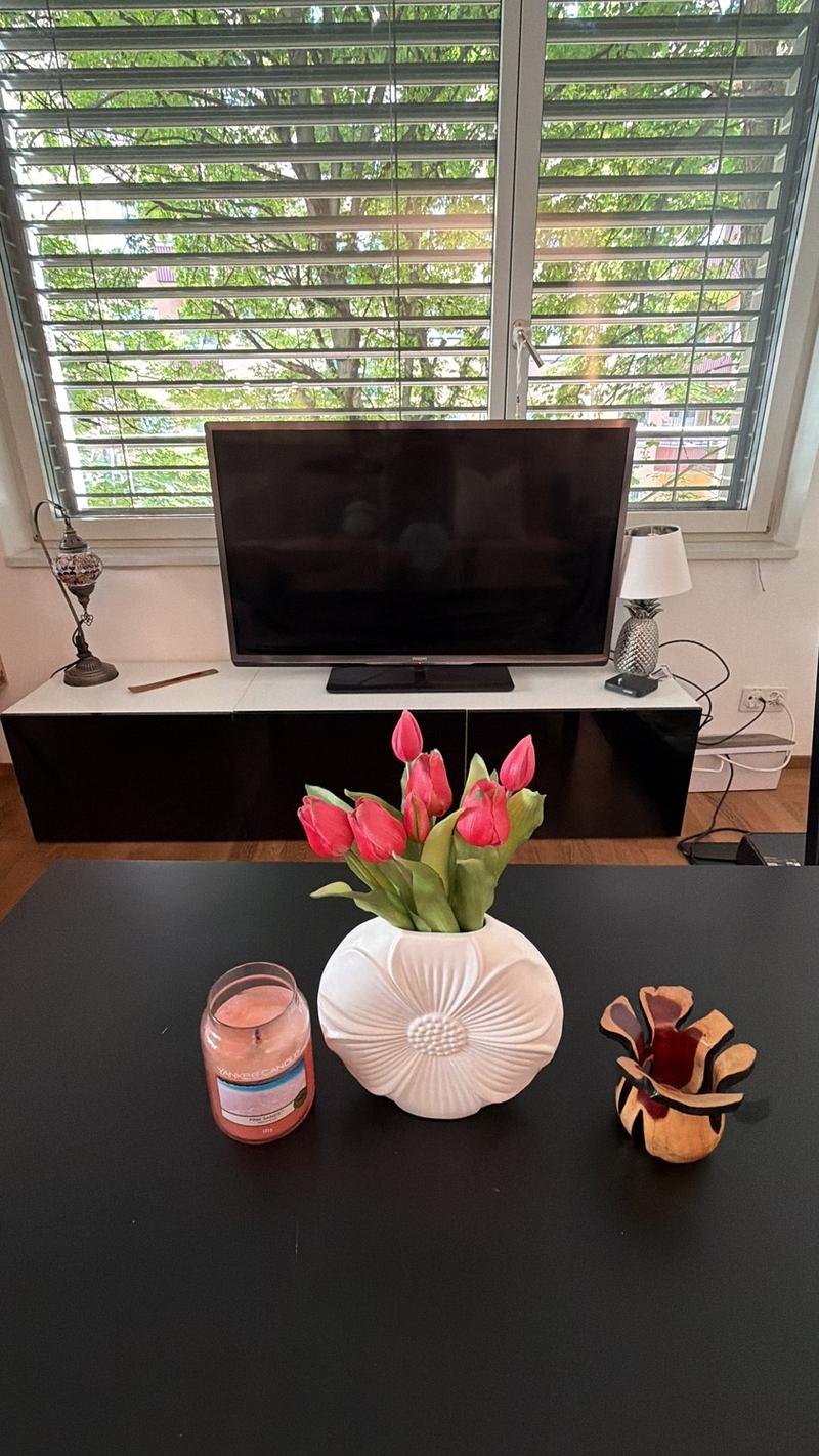 MOBILIERTES DOPPELZIMMER VERFÜGBAR AB AUGUST (2)