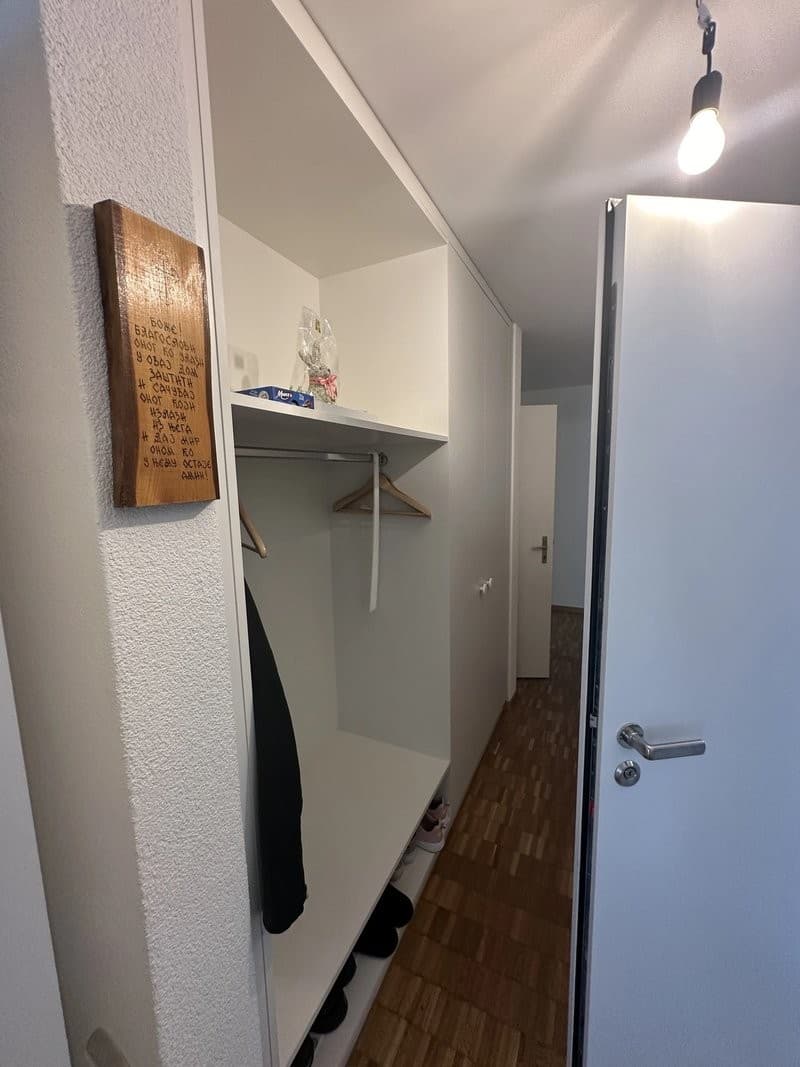 Appartement spacieux 4.5 pièces avec part de jardin à Eglisau (1)
