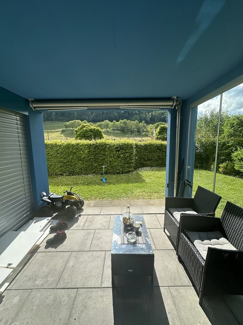 Appartement spacieux 4.5 pièces avec part de jardin à Eglisau (10)