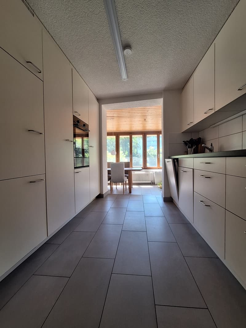 4-Zimmer-Wohnung mit Terrasse und Panoramablick in Adliswil (4)