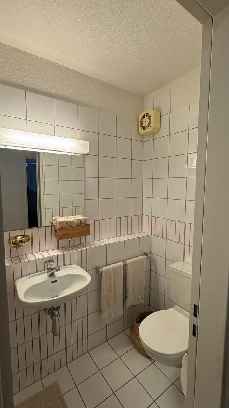 Charmante 2.5-Zimmer-Wohnung bei der Europaallee ab 1. Juli (3)