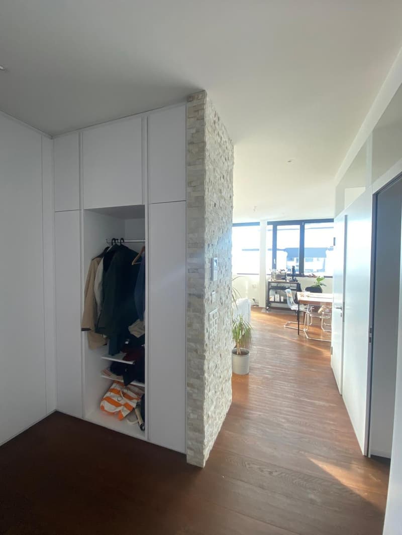 Bright & spacious 105qm flat with mountain view in district 4 (5)