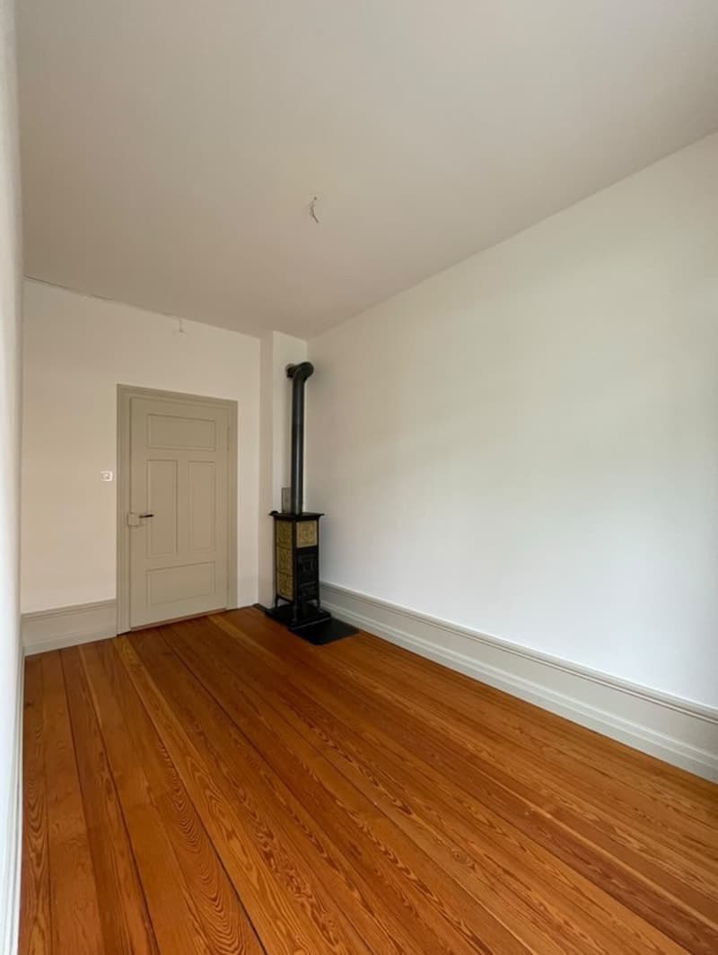 4 Room Old Building Apartment (4)